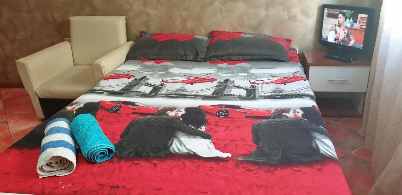 Dormi Oradea Apartamento Quarto foto