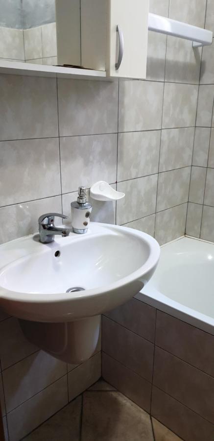 Dormi Oradea Apartamento Quarto foto